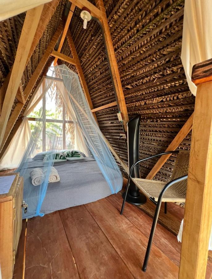 Sasy Tipis Hotel Santa Catalina Kültér fotó